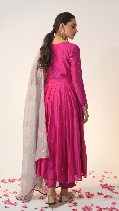Qainaat - The Fuchsia Pink Anarkali Set