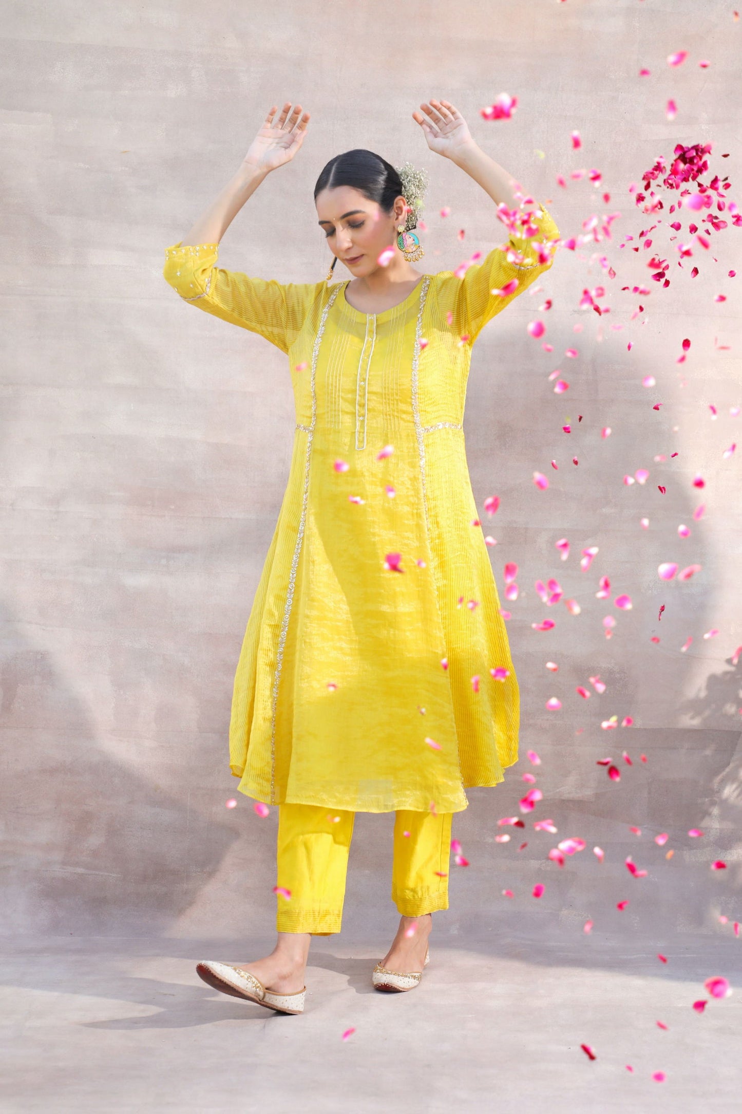 Kiran - Yellow Tissue Chanderi Suit