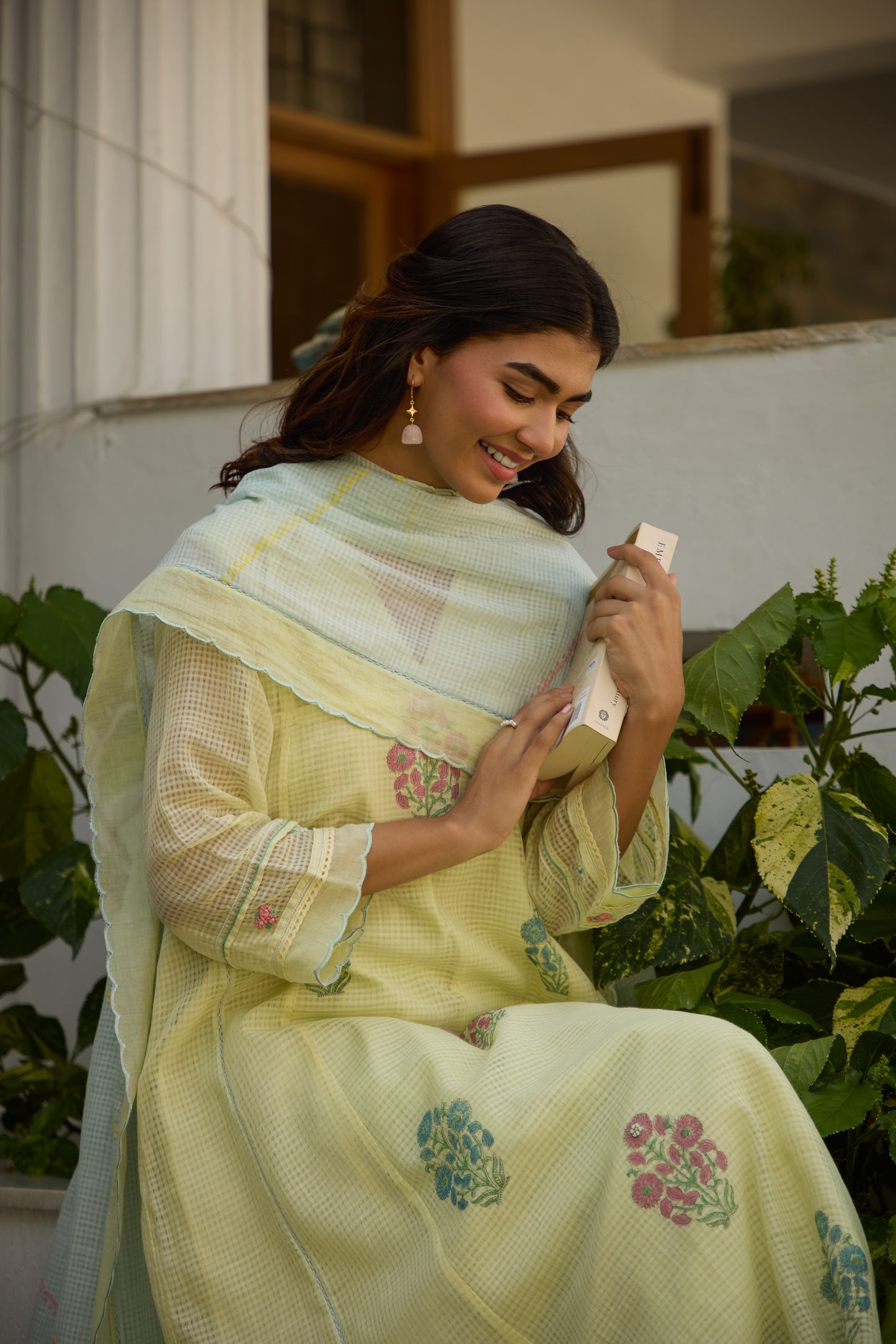 Mirabel - The lemon yellow and blue suit set