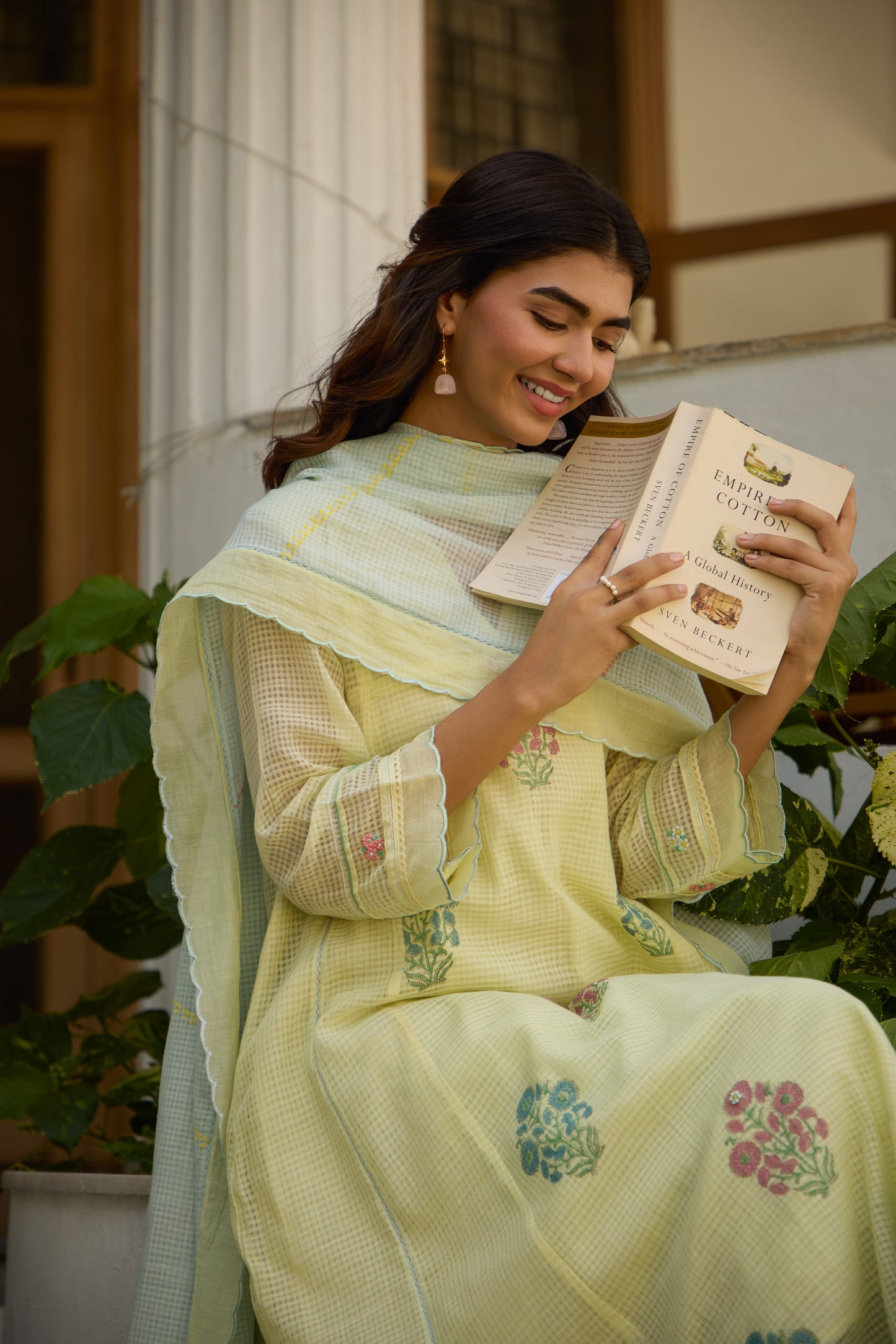 Mirabel - The lemon yellow and blue suit set
