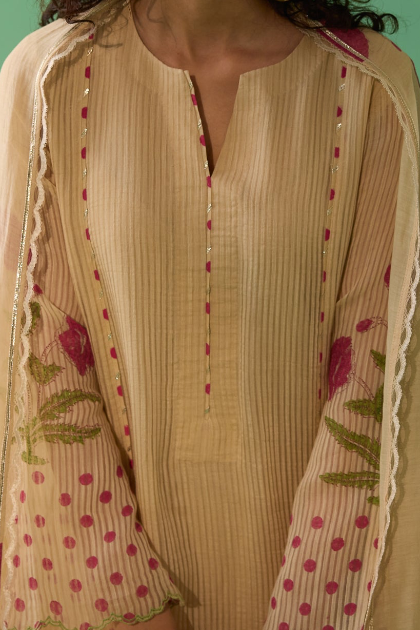 Kinara - Beige Kurta set