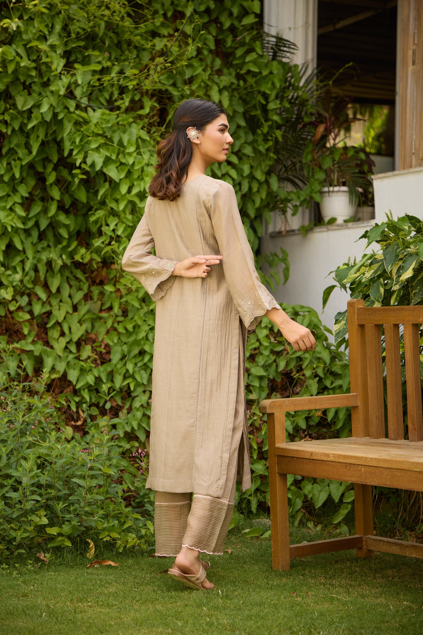 Charlotte - The sand grey and peach suit set