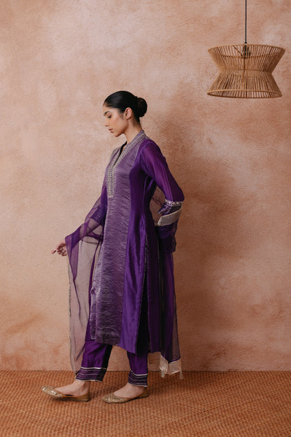 Madiha - The Purple Chanderi Straight Suit Set