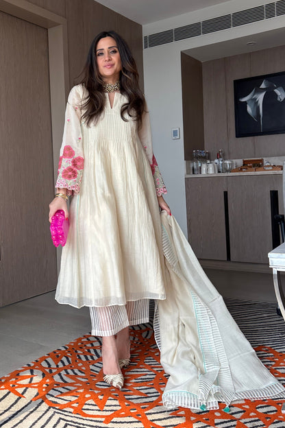 Mitali Wadhwa in Camellia - The Cream A-line Kurta Set