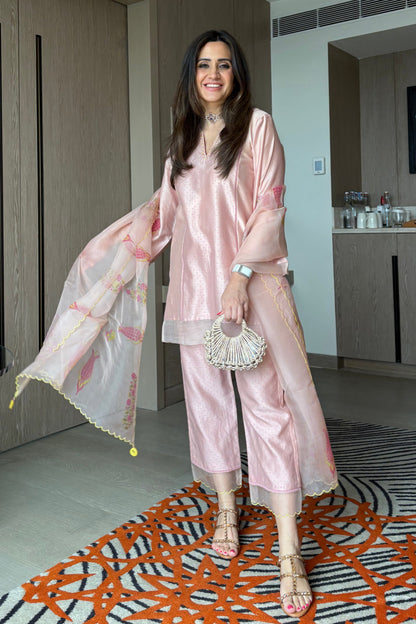 Mitali Wadhwa in Kriya - the Pink Kurta set