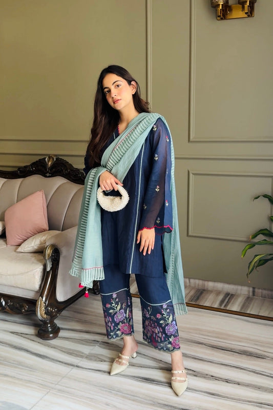 Jannat Khurana in Daffodil - The Blue Kurta Set