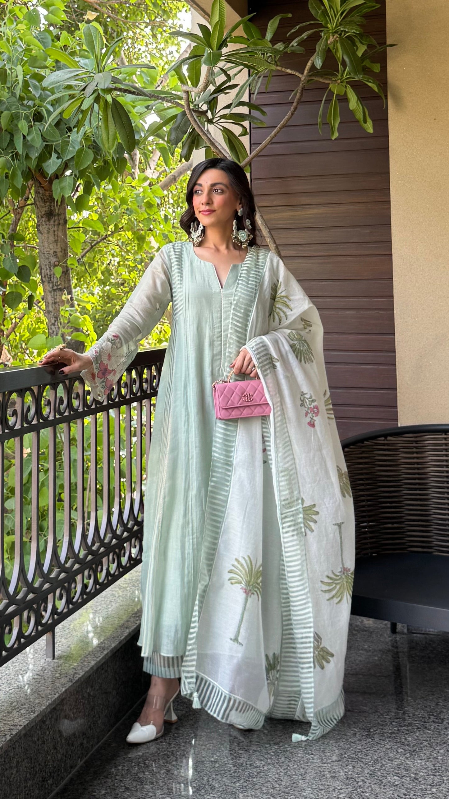 Alice - The Kalidaar Kurta Set