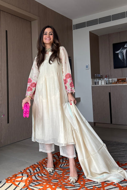 Mitali Wadhwa in Camellia - The Cream A-line Kurta Set