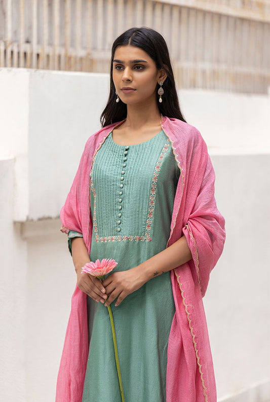 Hina - Green Dhagai Suit