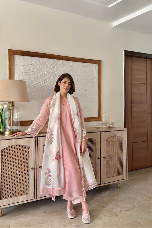 Roohi Marjara in Alice (Peach) - The Kalidaar Kurta Set