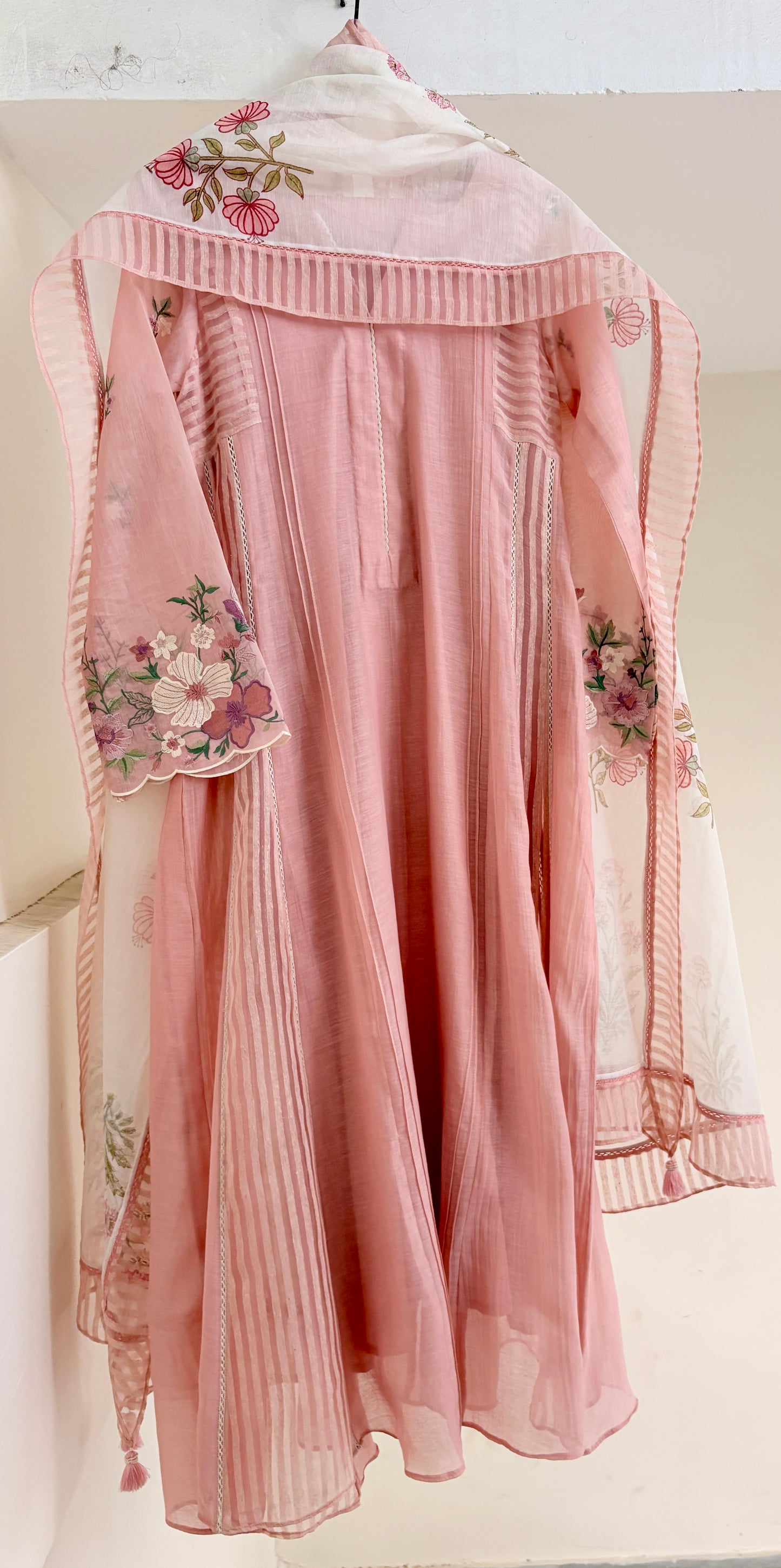 Alice - The Kalidaar Kurta Set