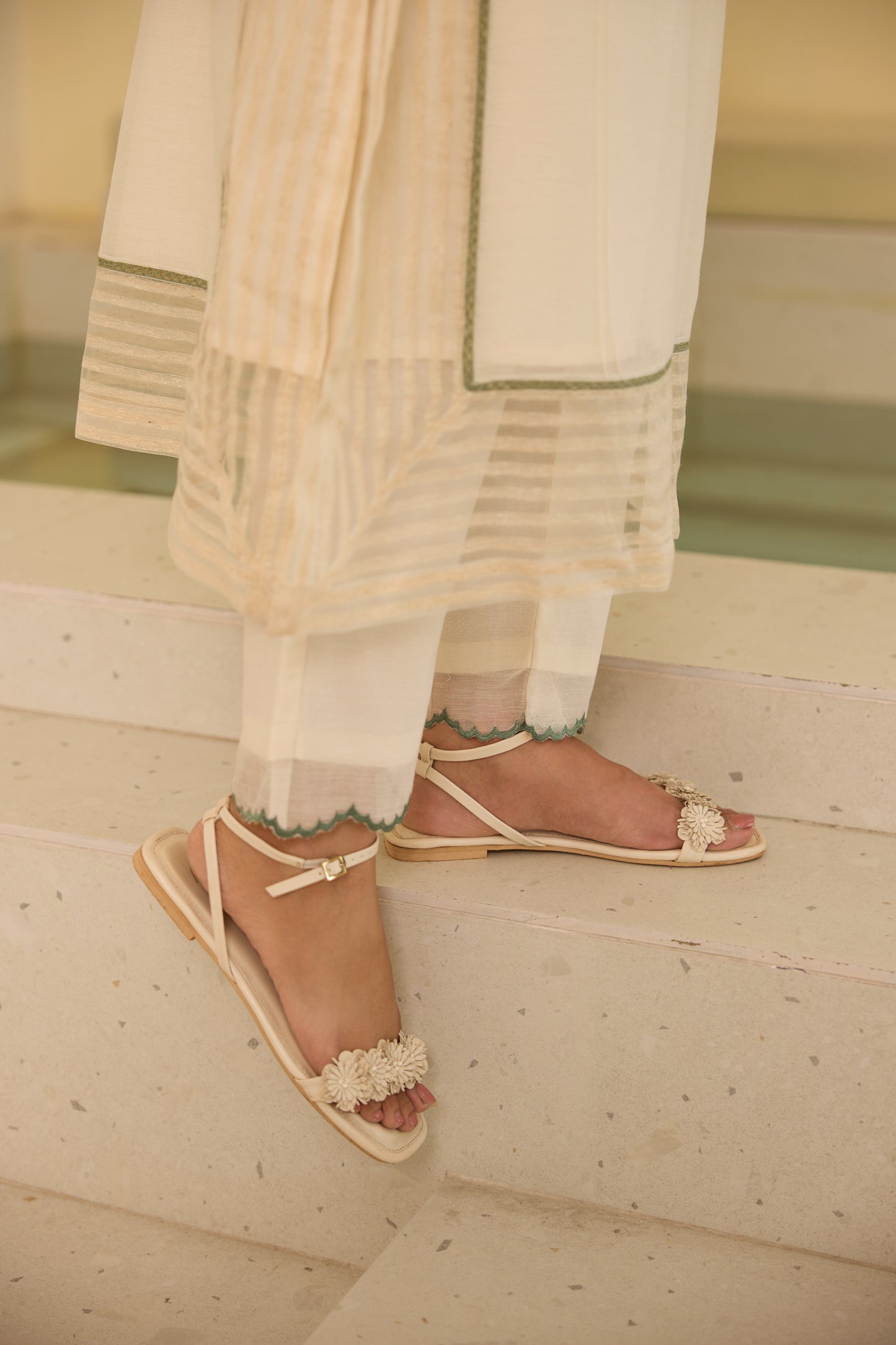 Peony - The Ivory Kurta Set