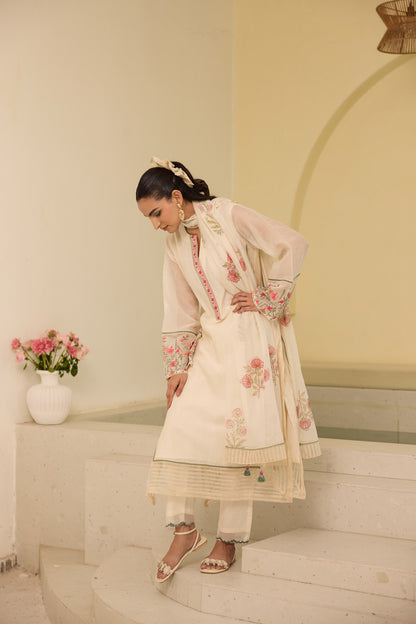 Peony - The Ivory Kurta Set