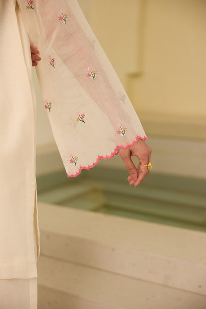 Daffodil - The Ivory Kurta Set