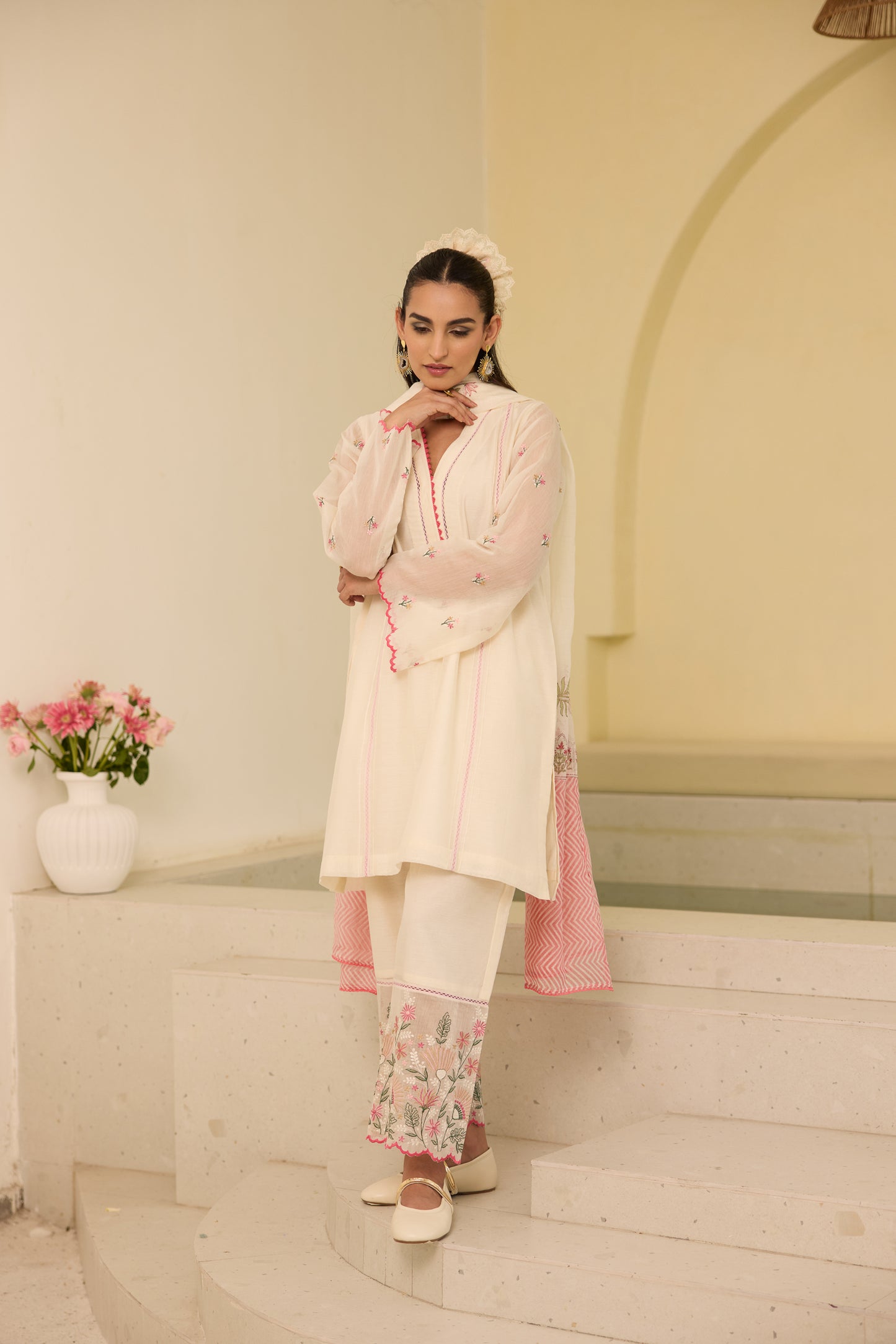 Daffodil - The Ivory Kurta Set
