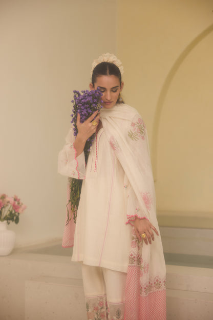 Daffodil - The Ivory Kurta Set
