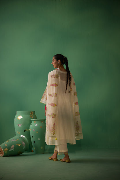 Mudra - Ivory Kurta set