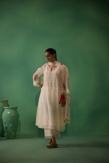 Mudra - Ivory Kurta set