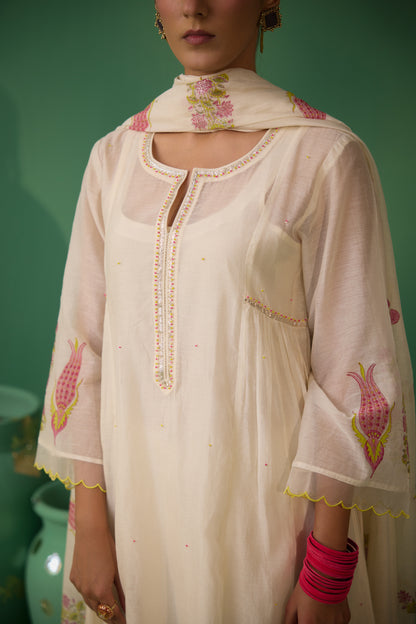 Mudra - Ivory Kurta set
