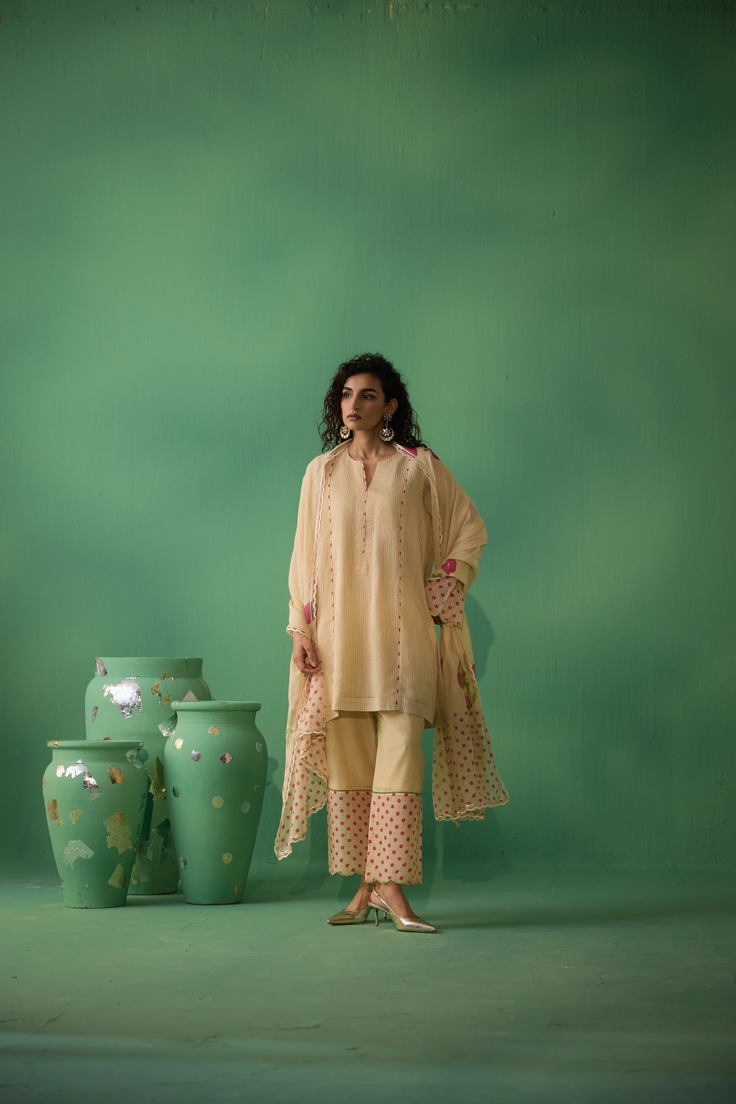 Kinara - Beige Kurta set