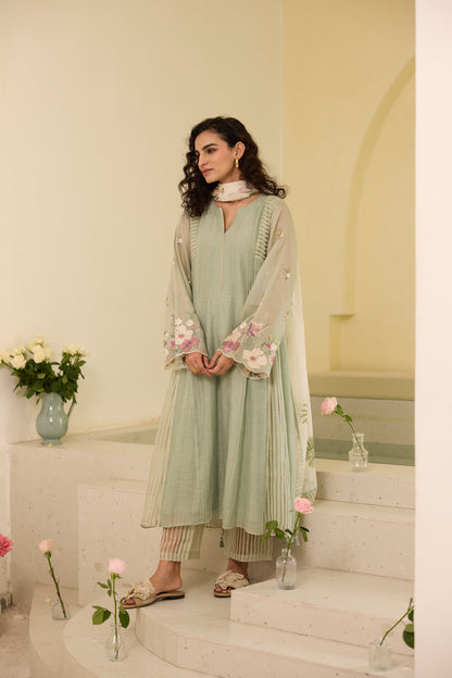 Alice - The Green Kalidaar Kurta Set