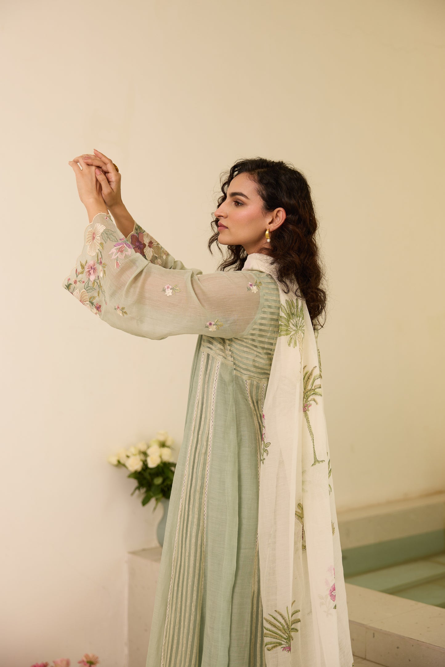 Alice - The Green Kalidaar Kurta Set