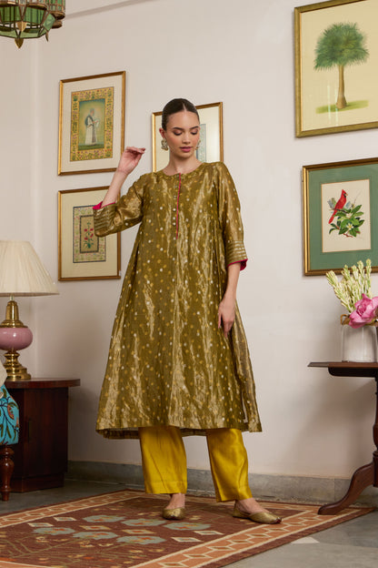 Kanak - The Green Bandhani Tissue Set