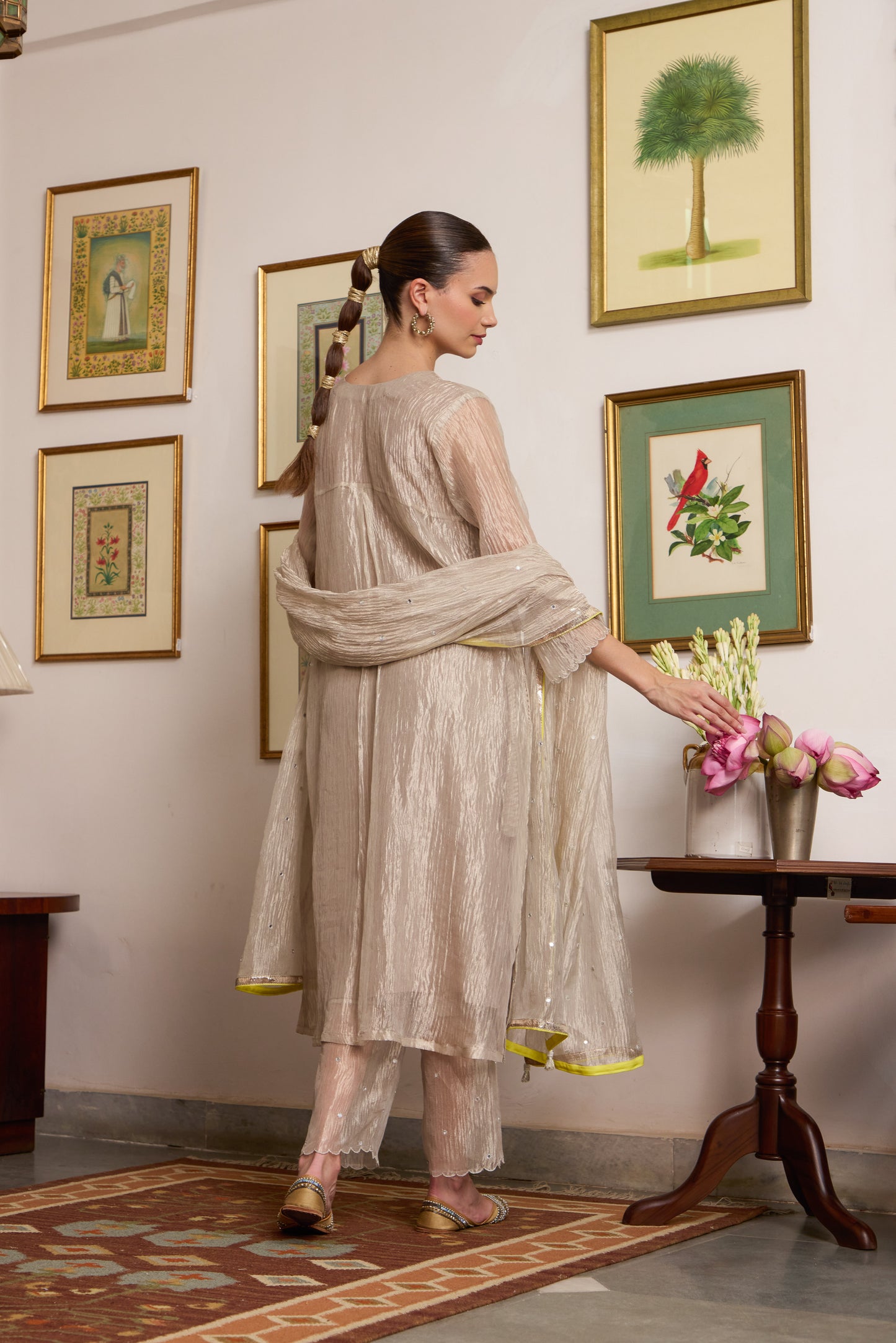 Chaand - The Tissue Kurta Set