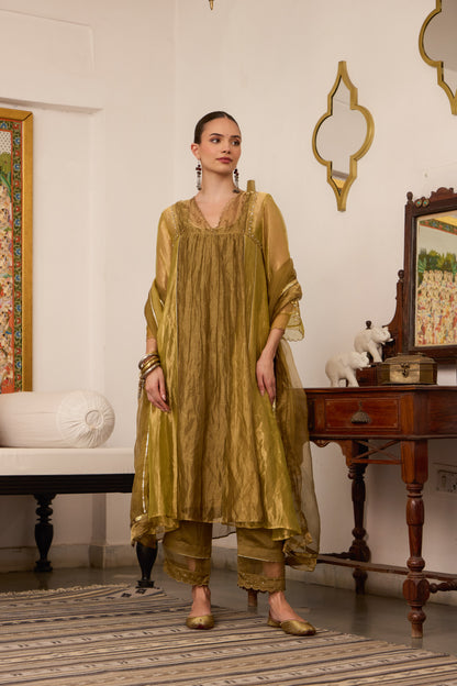 Suvarna - The Green Dual Colour Tissue Set