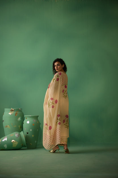 Gauhar - Beige kurta set