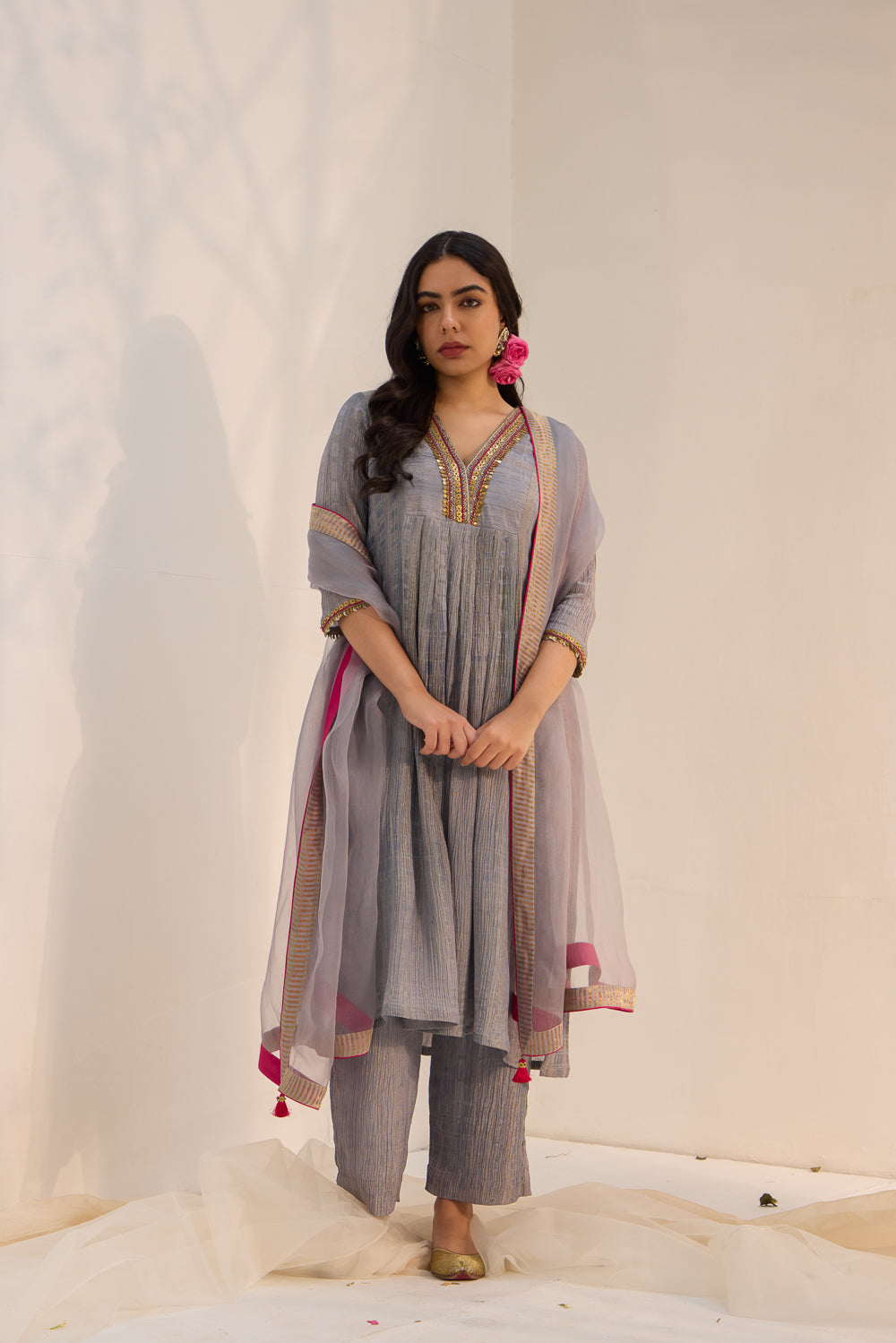 Varya - The Grey Tissue Kurta Set