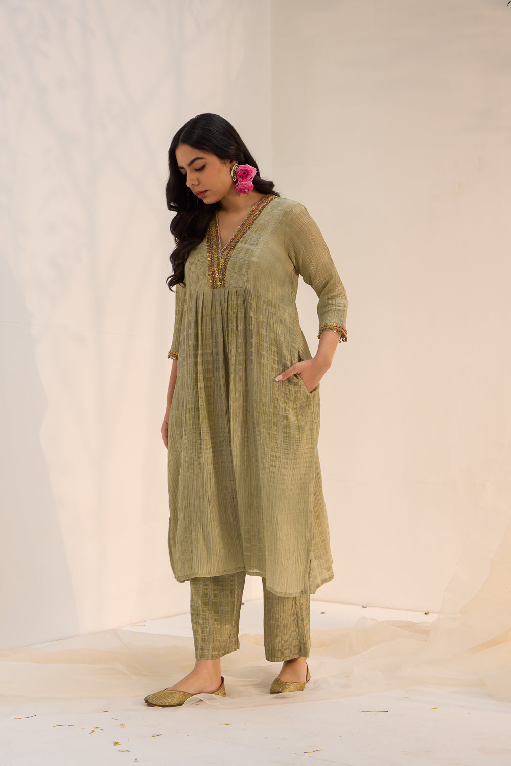 Varya - The Green Tissue Kurta Set