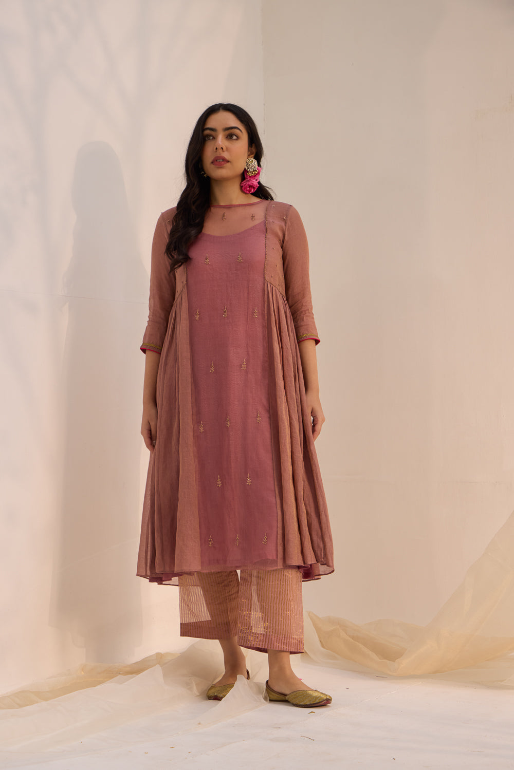 Devi - The Dusty Pink Kurta Set