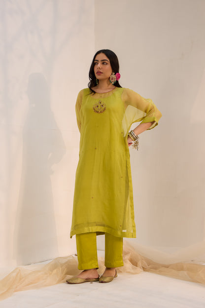 Bhumi - The Green Kaftan Set