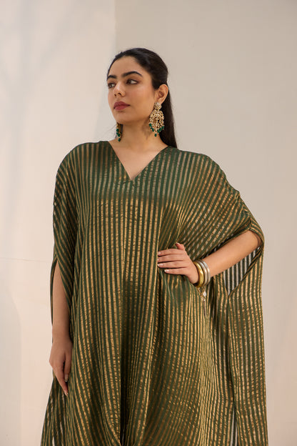 Veda - The Green Kaftan Set