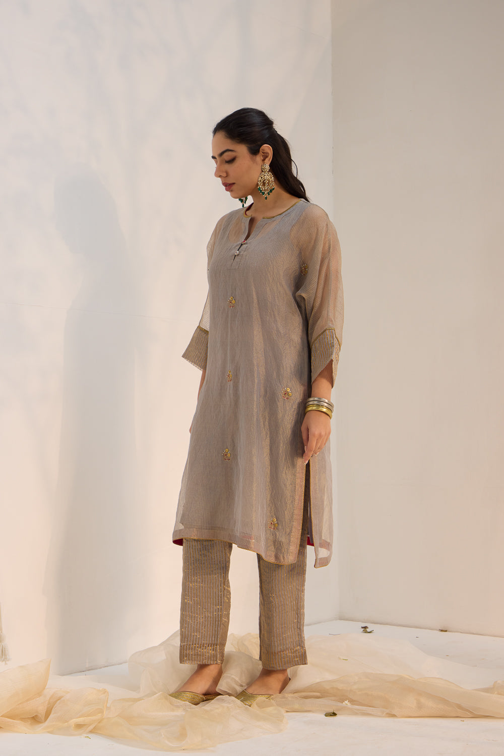 Viti - The Grey Kaftan Set