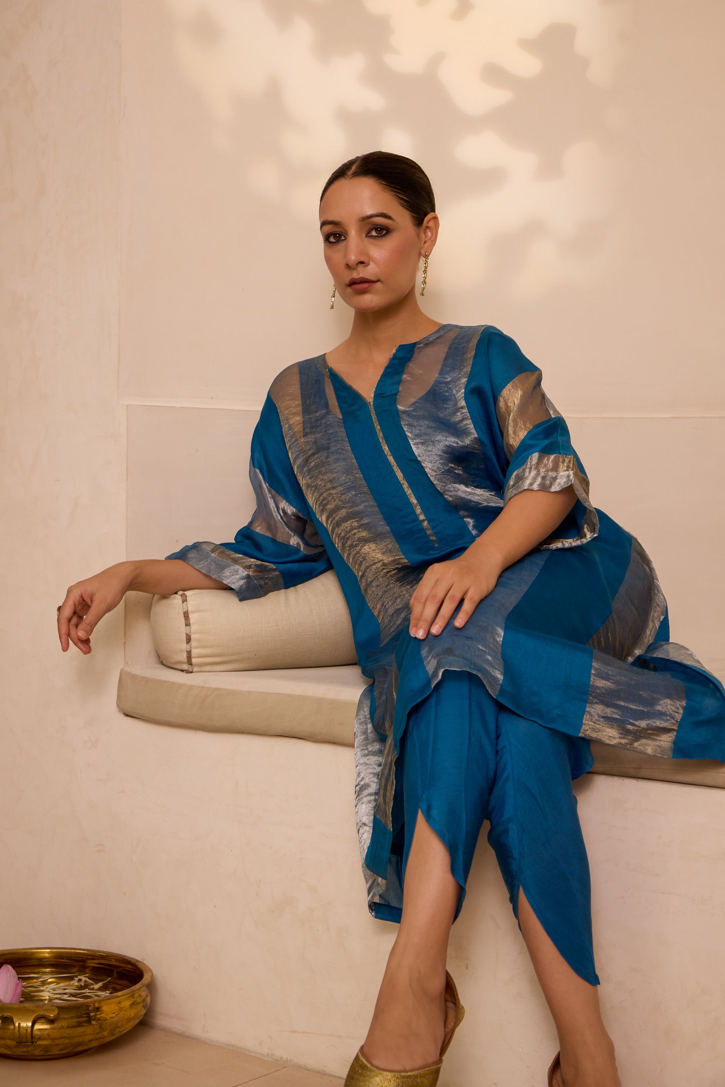 Areeba - The Blue Kaftan Set