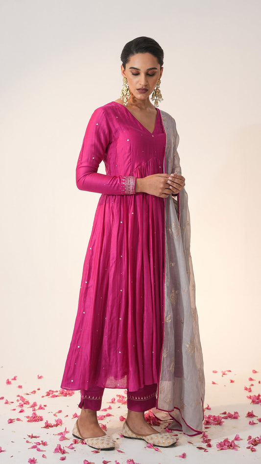 Qainaat - The Fuchsia Pink Anarkali Set