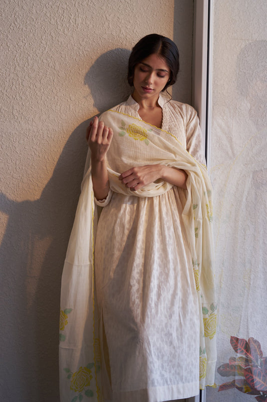 Urja - The Off-White Straight Kurta Set