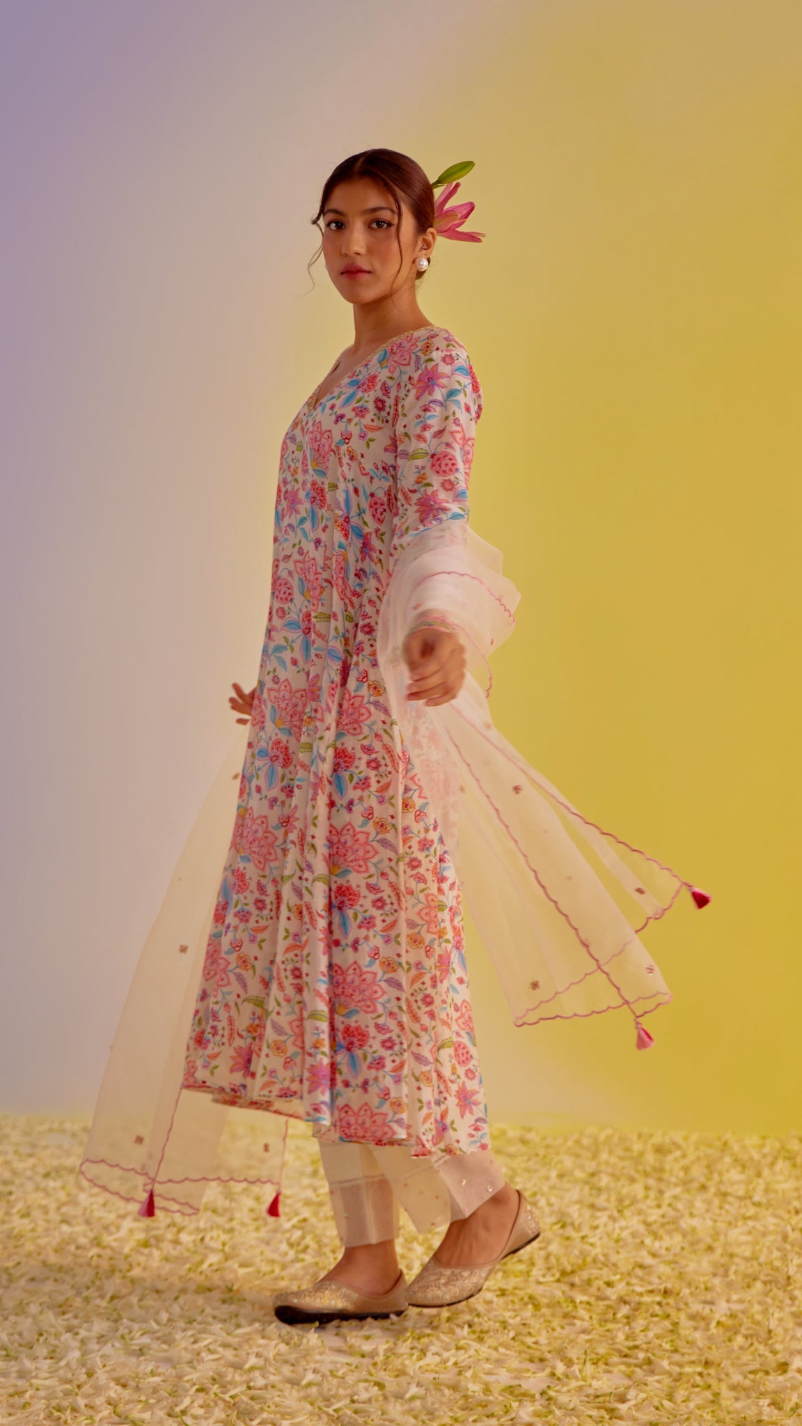 Zahra - The Ivory A-Line Suit Set