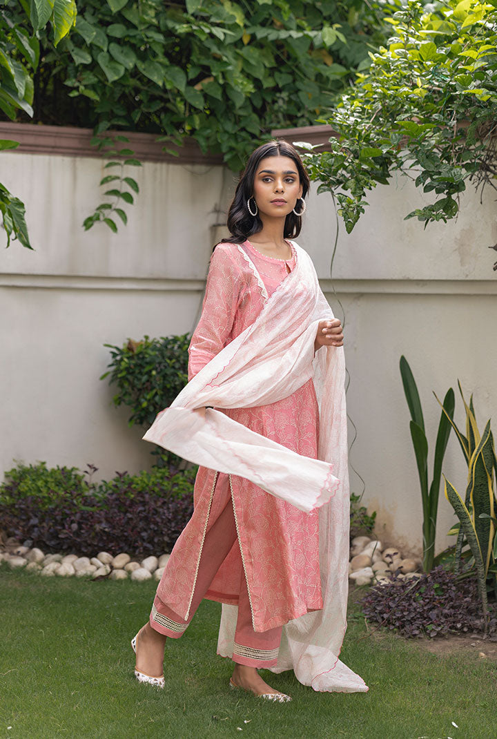 Umaira - Pink and White Suit